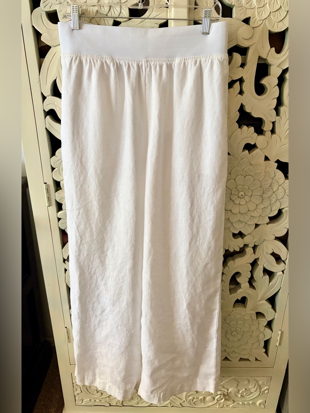 Soft Surroundings White Linen pants in Medium (size 6-8)